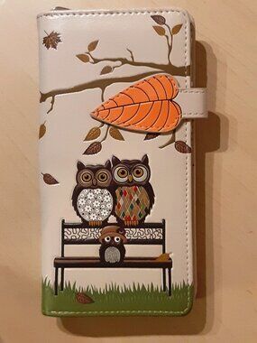 *NWOT Shagwear Vegan Leather Wallet Cream Autumn Owl Family Tree Bench